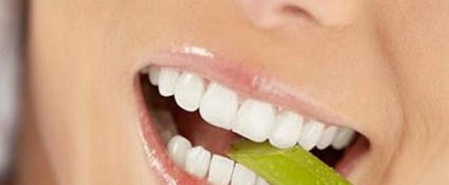 Per denti e gengive sani.  Quali alimenti sono dannosi per il cavo orale?