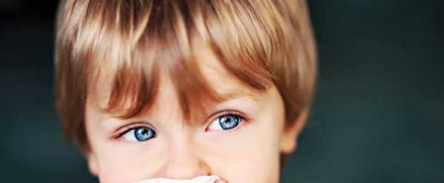 Чем лечить кашель у детей в домашних условиях. Как лечить сухой и влажный кашель у детей народными средствами Чем вылечить кашель в домашних условиях у ребенка