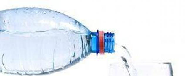 Acqua minerale per la cura dei reni.  L'acqua minerale fa bene ai reni e cosa bere per la vescica