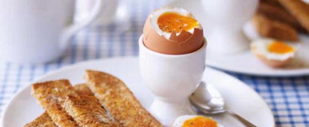 Quali sono i vantaggi delle uova di gallina per le donne.  Video: cosa succede se mangi tre uova ogni giorno