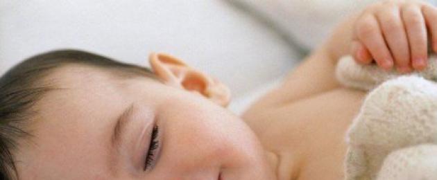 Приучаем ребенка засыпать самостоятельно. Как безболезненно научить ребенка засыпать самостоятельно: техника самостоятельного засыпания Самостоятельное засыпание ребенка в 1.5 года