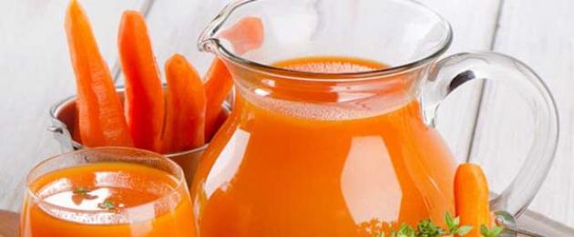 È utile bere il succo di carota a stomaco vuoto.  Succo di carota in un frullatore