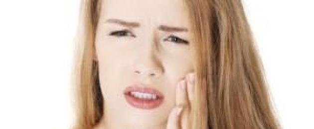 لماذا تتألم الأسنان التالفة من الحلويات؟  لماذا تؤلمك الحلويات أسنانك؟