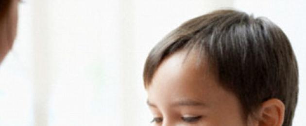 Таблетки от кашля для ребенка 4 лет. Как сделать правильный выбор, покупая сироп от кашля? Про самые известные сиропы и их характеристики рассказывает педиатр