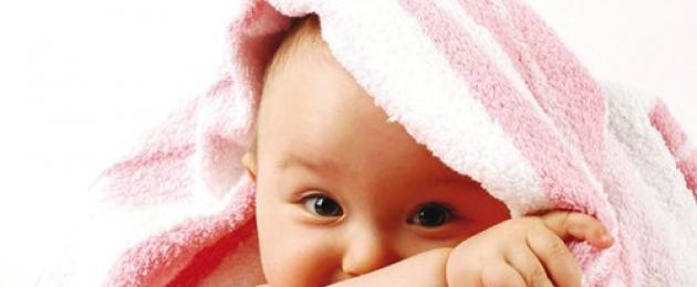 Un brufolo denso e trasparente sul naso di un bambino.  Come prendersi cura della pelle con brufoli bianchi?  Prevenzione delle eruzioni cutanee sotto il naso