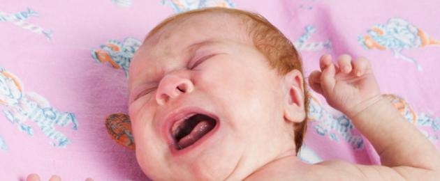 Ребенок 4 месяца не может уснуть кричит. Почему грудничок сильно плачет перед сном: причины и способы наладить ночное укладывание ребенка