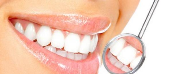 Как безопасно отбелить зубы и какие способы лучше не использовать . Как быстро и эффективно отбелить зубы в домашних условиях? Отбеливание в домашних условиях зубы