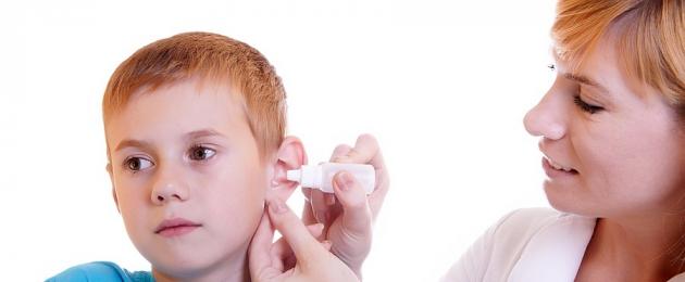 Ребенку 4 года болит ушко что делать. Почему болит ухо у ребенка? Чем можно лечить боль в ухе у детей? Местное лечение отита по правилам