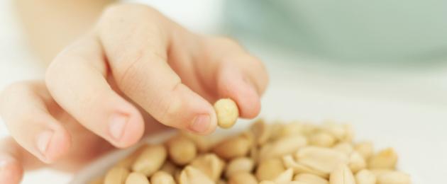 Полезные свойства арахиса и ряд противопоказаний. Орехи арахис: польза и вред, калорийность