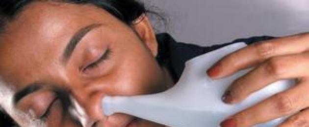 Regole per sciacquare il naso con soluzione salina.  Soluzione salina: come prepararsi per il lavaggio del naso